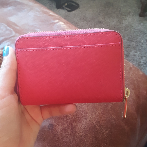 Hot pink Michael Kors wallet - Picture 3 of 4